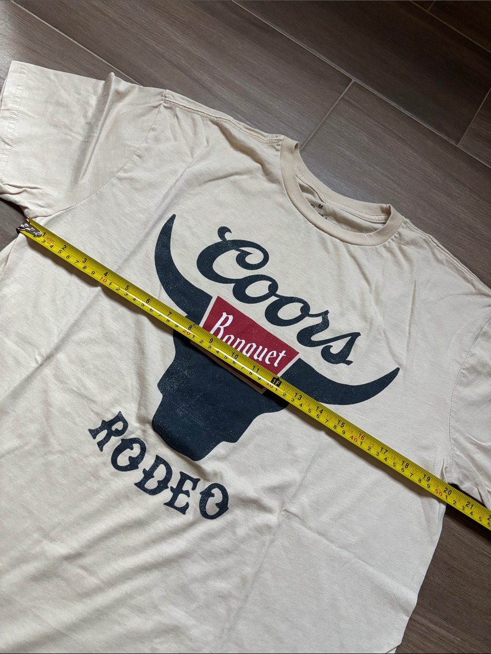 Coors Beer Graphic Men’s T-Shirt Tee Shirt - Picture 3 of 5